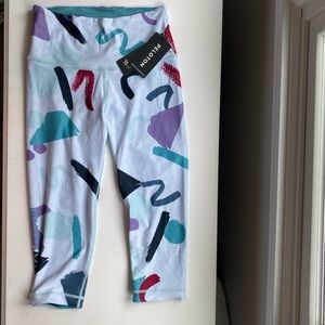 Peloton WITH Bowie Capri Leggings - Medium Bowie High waist  reversible